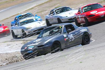 media/May-01-2022-CalClub SCCA (Sun) [[03a481c204]]/Group 5/Race (Offramp)/